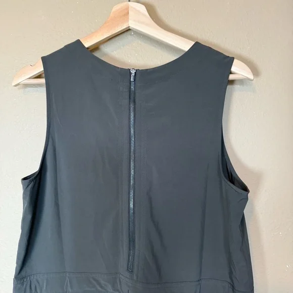 Athleta Topanga Jumpsuit Romper Olive Green Size Small Petite - Picture 4 of 5